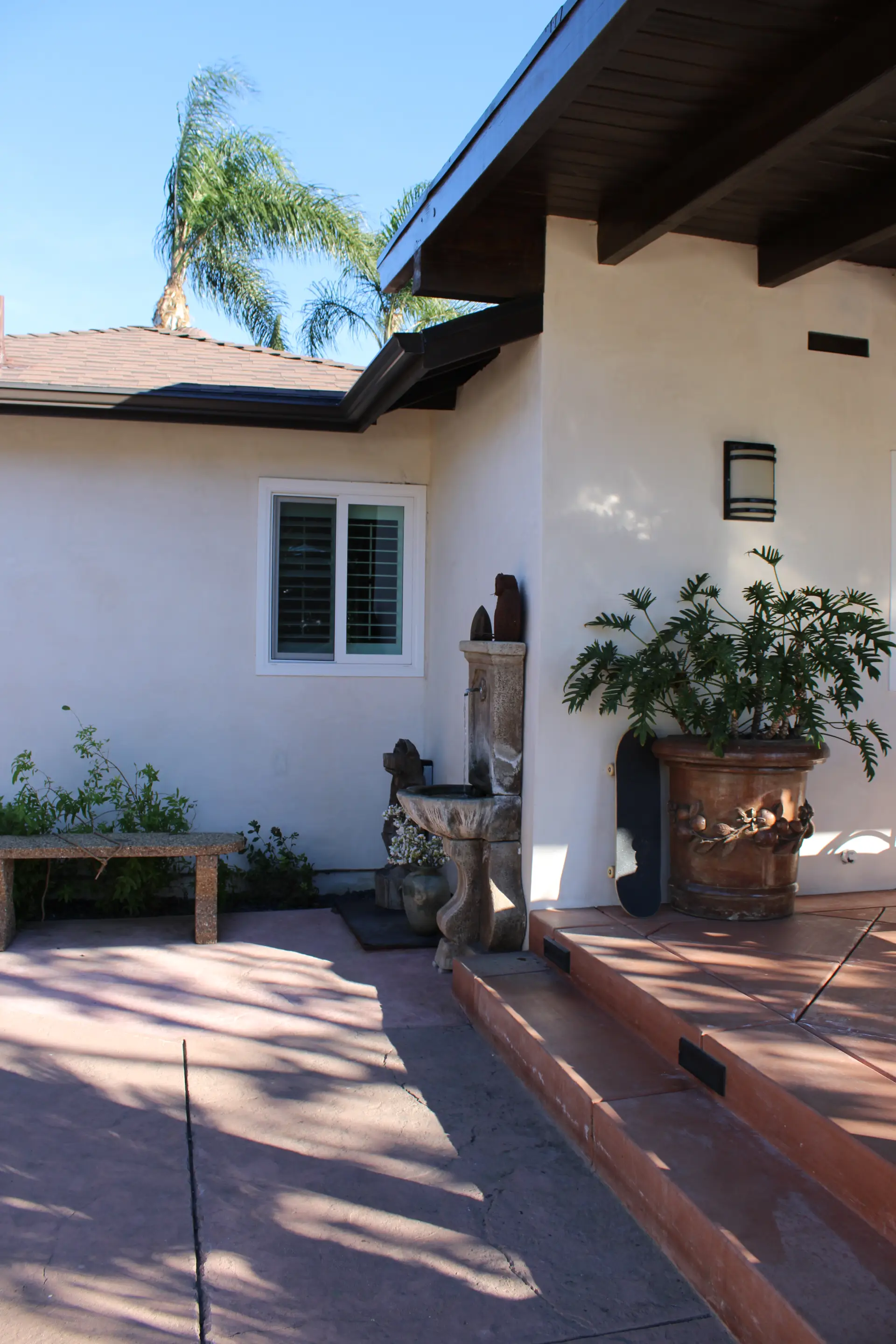 NORTH HILLS RESIDENCE, NORTH HILLS, CA. - Image 2